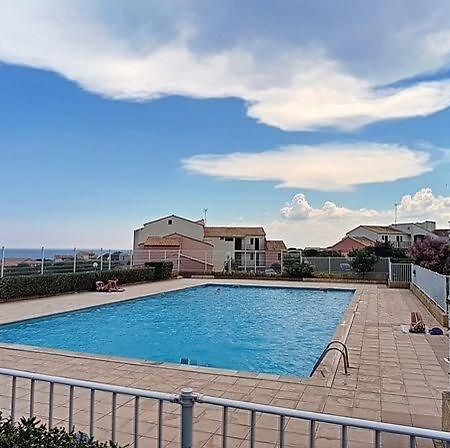 Appartement T3 Avec Terrasse Donnant Sur La Mer Sur Saint Pierre La Mer Buitenkant foto