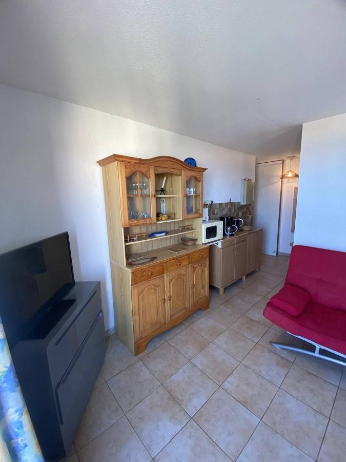 Appartement T3 Avec Terrasse Donnant Sur La Mer Sur Saint Pierre La Mer Buitenkant foto
