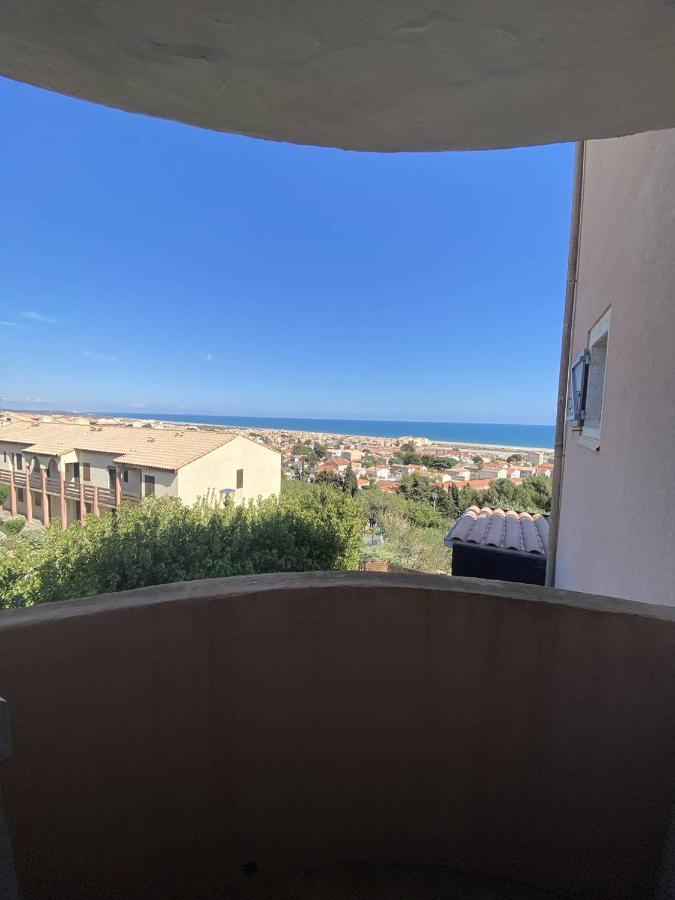 Appartement T3 Avec Terrasse Donnant Sur La Mer Sur Saint Pierre La Mer Buitenkant foto